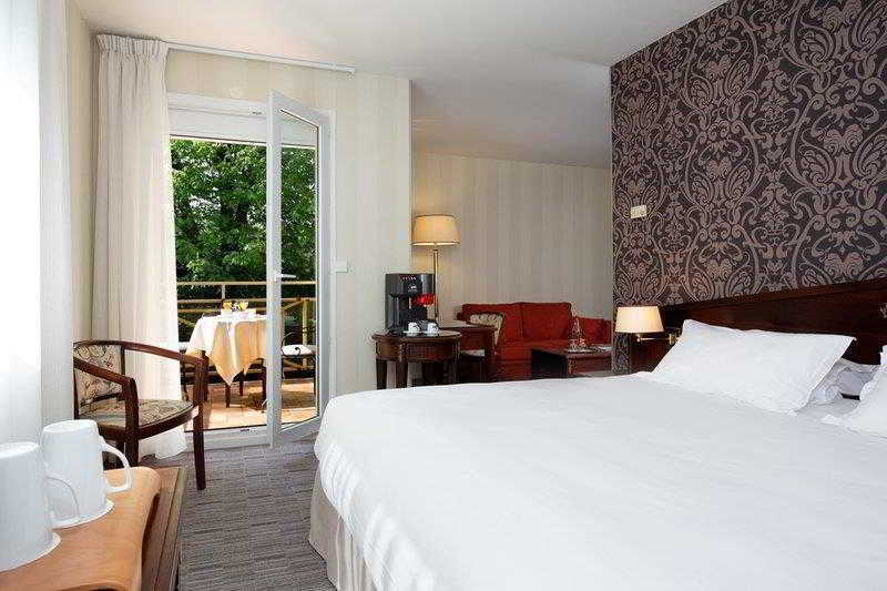 Best Western Plus Paris Meudon Ermitage Exterior photo